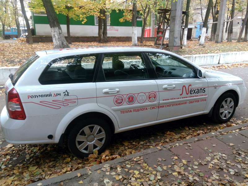 реклама на авто наружная реклама недорого и быстро