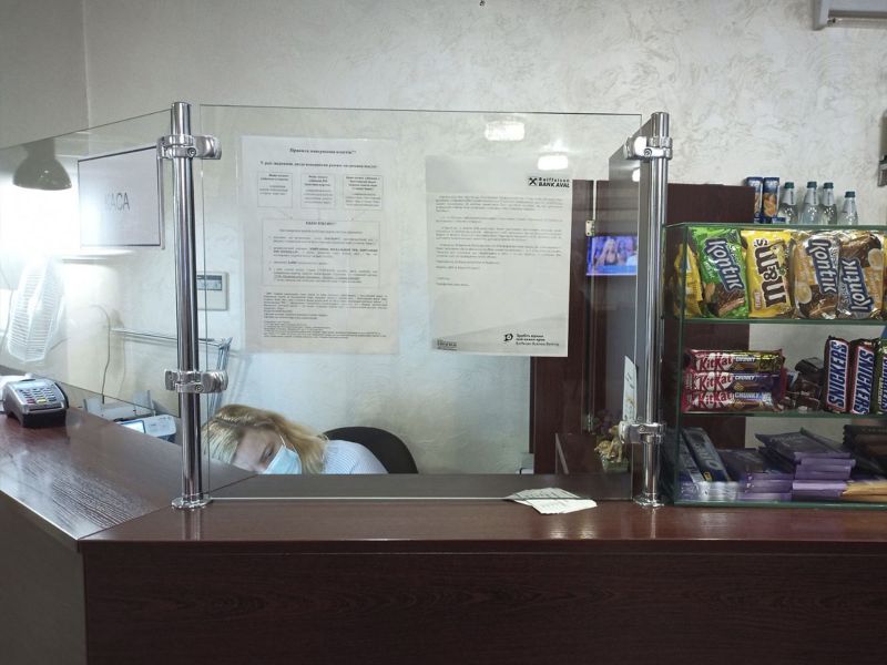 Защитные перегородки для клиники